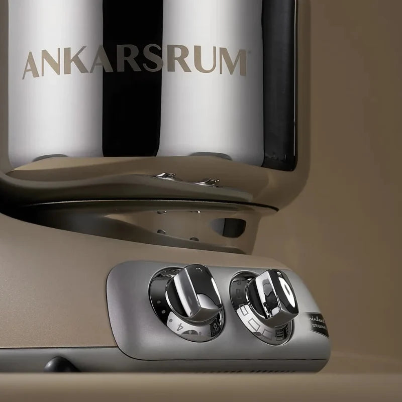 Robot kuchenny Ankarsrum Assistent Original w brązowym kolorze