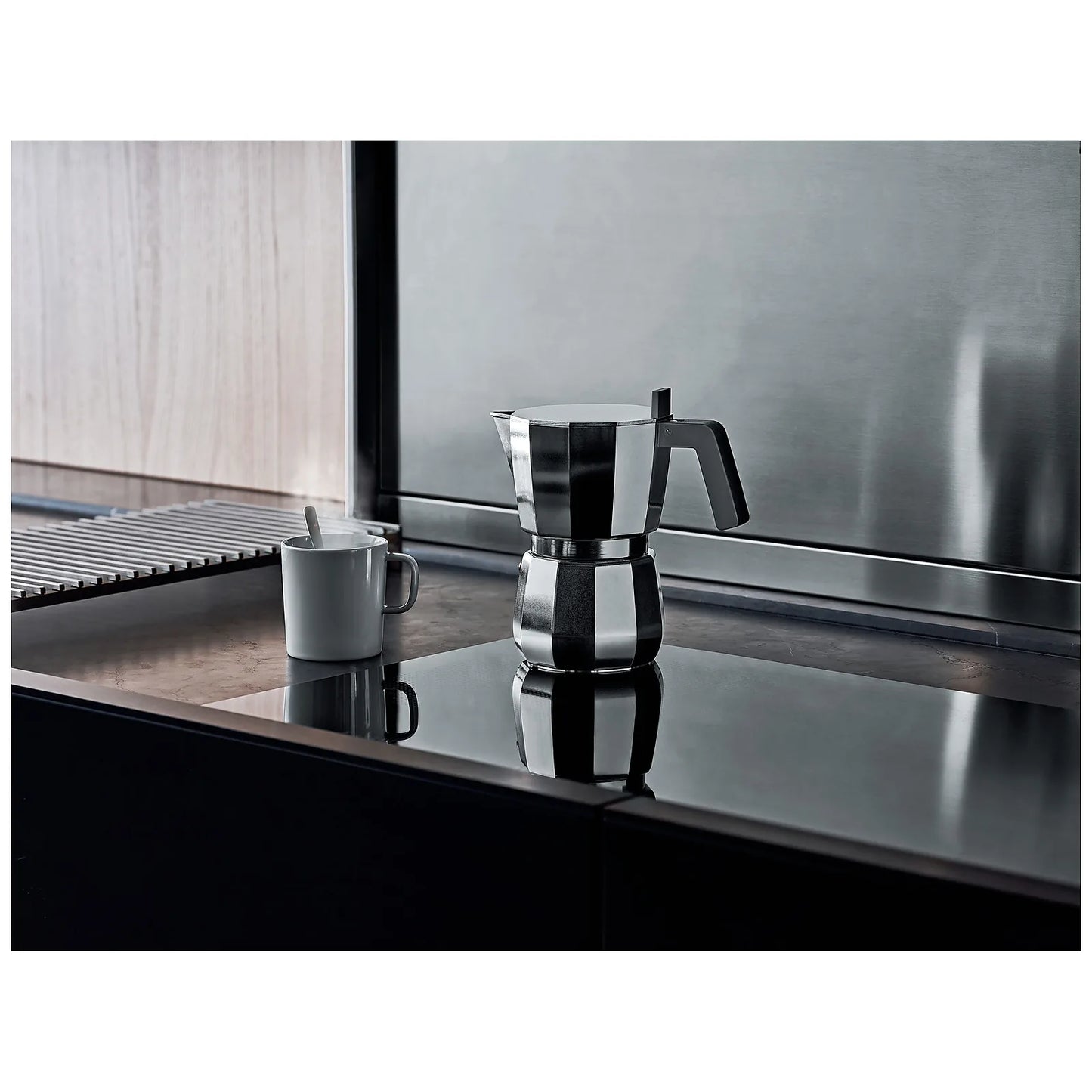 Alessi Ciśnieniowy zaparzacz do espresso Moka – model klasyczny pojemność 450 ml widok 3 zdjęcie wariantu DC06-9-FM