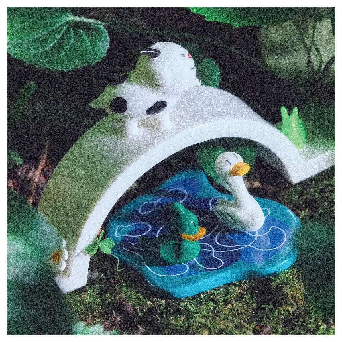 Alessi Figurka z porcelany Happy Eternity Baby Lago dei Desideri - zdjęcie 3