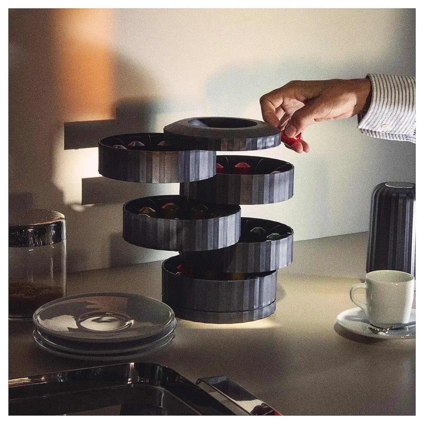 Alessi Pojemnik na kapsułki Plisse - widok 7 zdjęcie wariantu MDL19-B