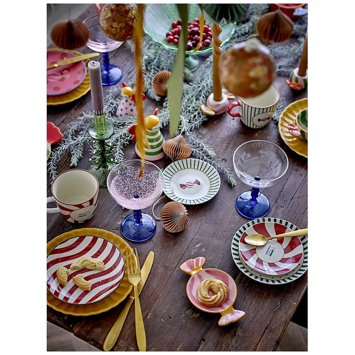 Bloomingville Zestaw 2 kamionkowych talerzy YULE - zdjęcie 2