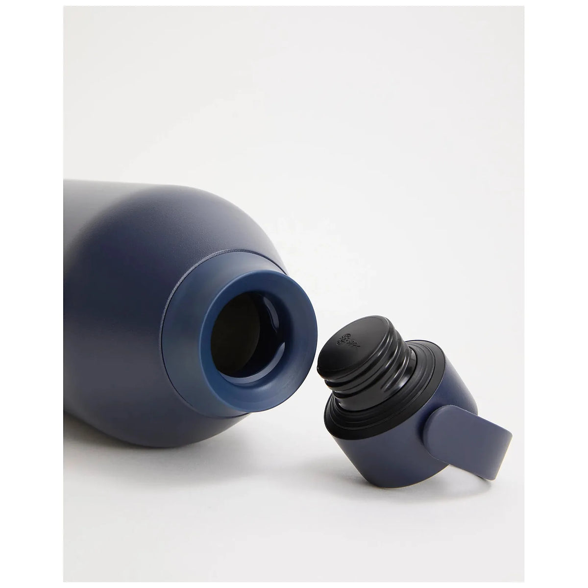 Chilly's Bottles Butelka termiczna Series 3 1000 ml – kolor granatowy – Astral – widok numer 4