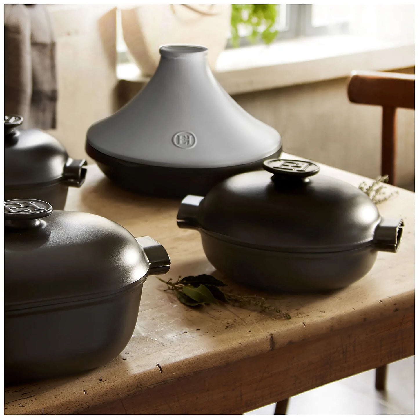Emile Henry Garnek ceramiczny na indukcję Delight - zdjęcie 19
