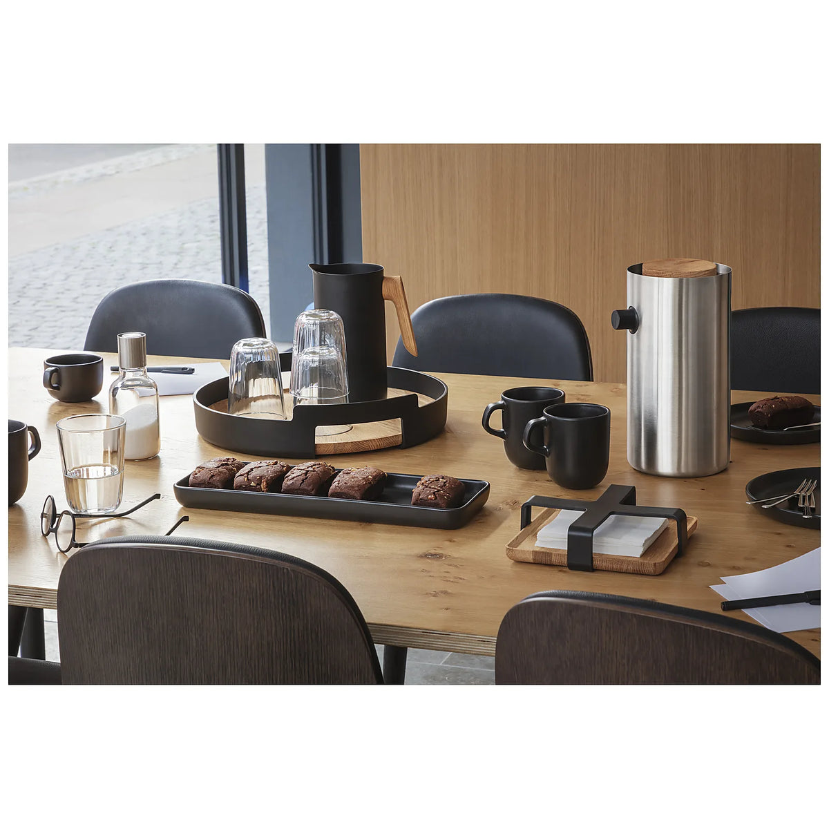 Eva Solo Dzbanek termiczny z pompką Nordic Kitchen - zdjęcie 5