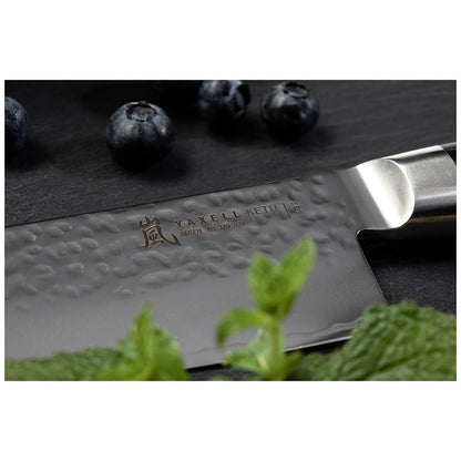 Yaxell Japoński nóż kuchenny Santoku 16,5 cm Ketu - widok 11
